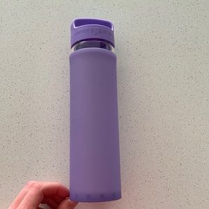 Lululemon glass water bottle